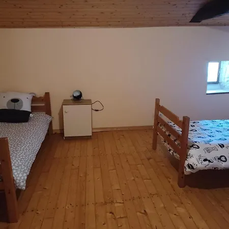 Honeysuckle At De La Vienne