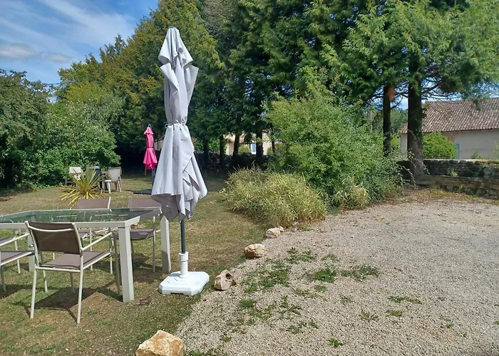 Honeysuckle At De La Vienne * Chaunay